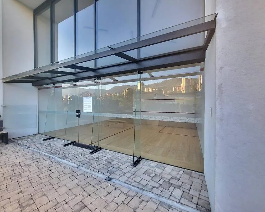 شقة Luxury Apt! Guest Friendly! Great Location! Jacuzzi, Gym, Security! ميديلين كولومبيا